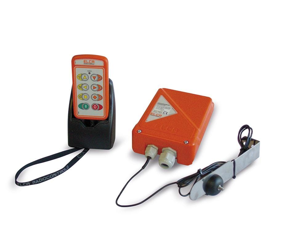 Sistem de comandă cu telecomandă cu cinci funcții și reglare de ieșire